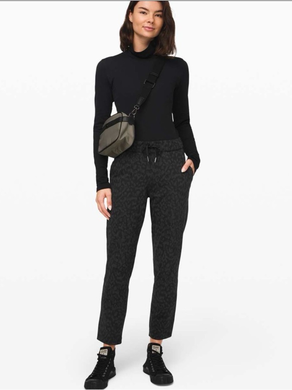 Lululemon ’On the Fly’ 7/8 Pants in Deep Coal Camo